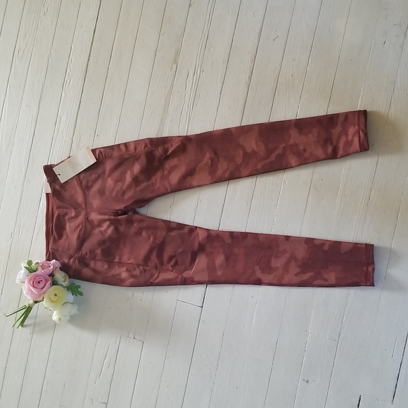 Calia by Carrie Underwood - Picture 1 of 7